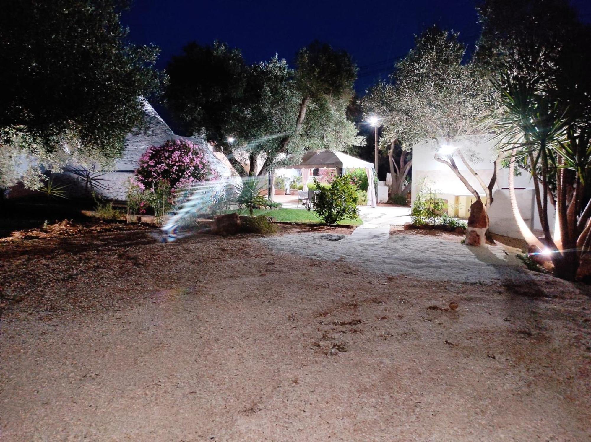 Il Trullo Di Nonno Mingo Villa Ceglie Messapica Eksteriør bilde